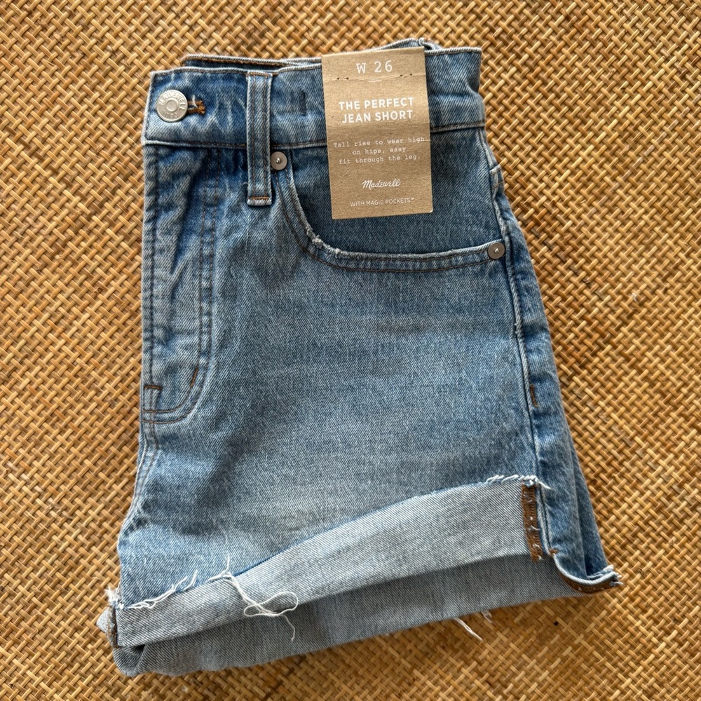 NWT Madewell The Perfect Vintage Jean Short Size 26